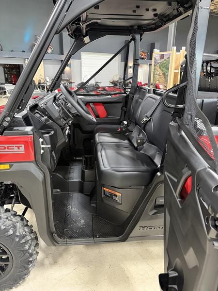 2026 Honda Pioneer 1000 Deluxe Side x Side