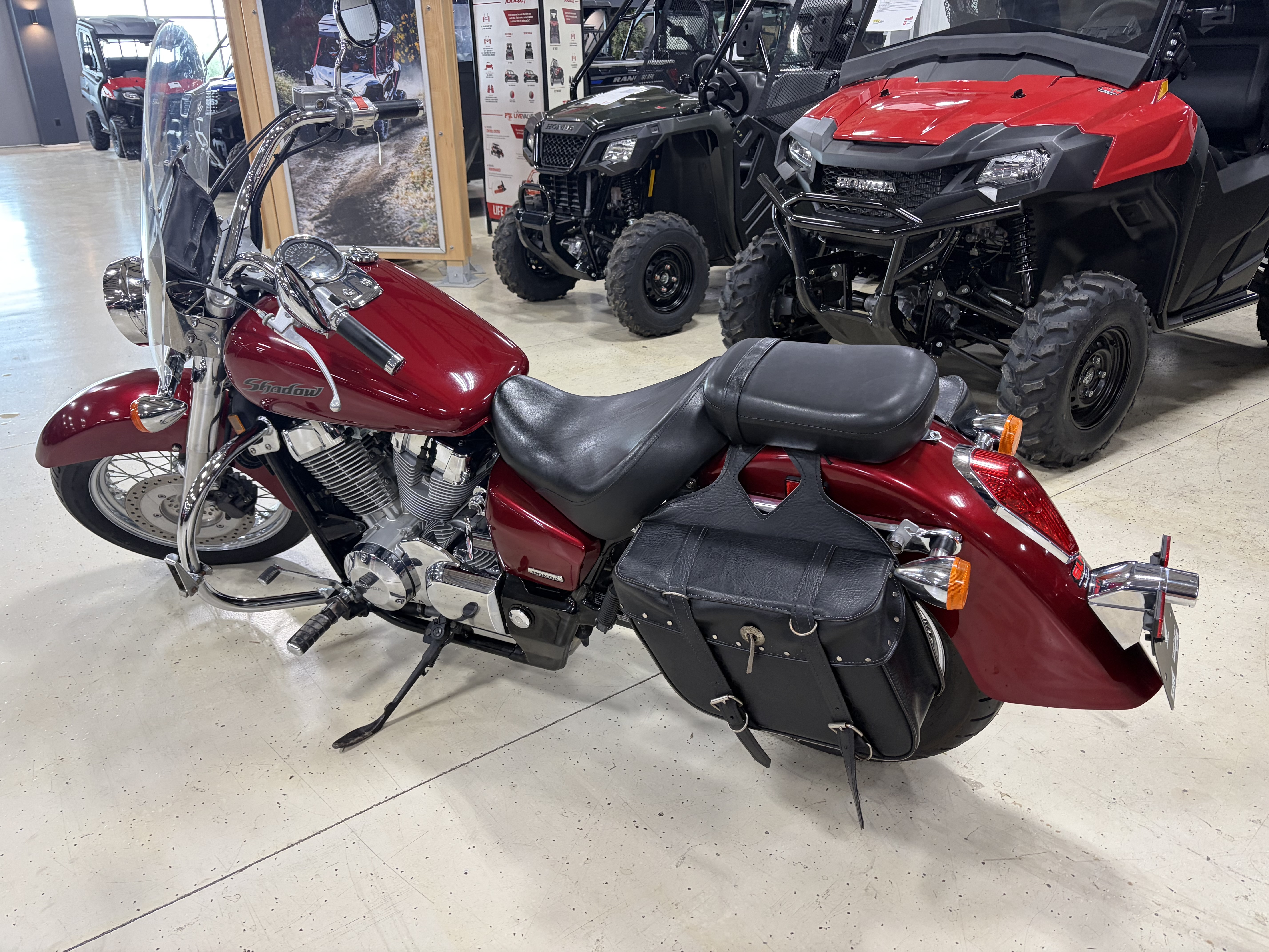 2005 Honda Shadow 750 Aero VT750C Motorcycle / Scooter