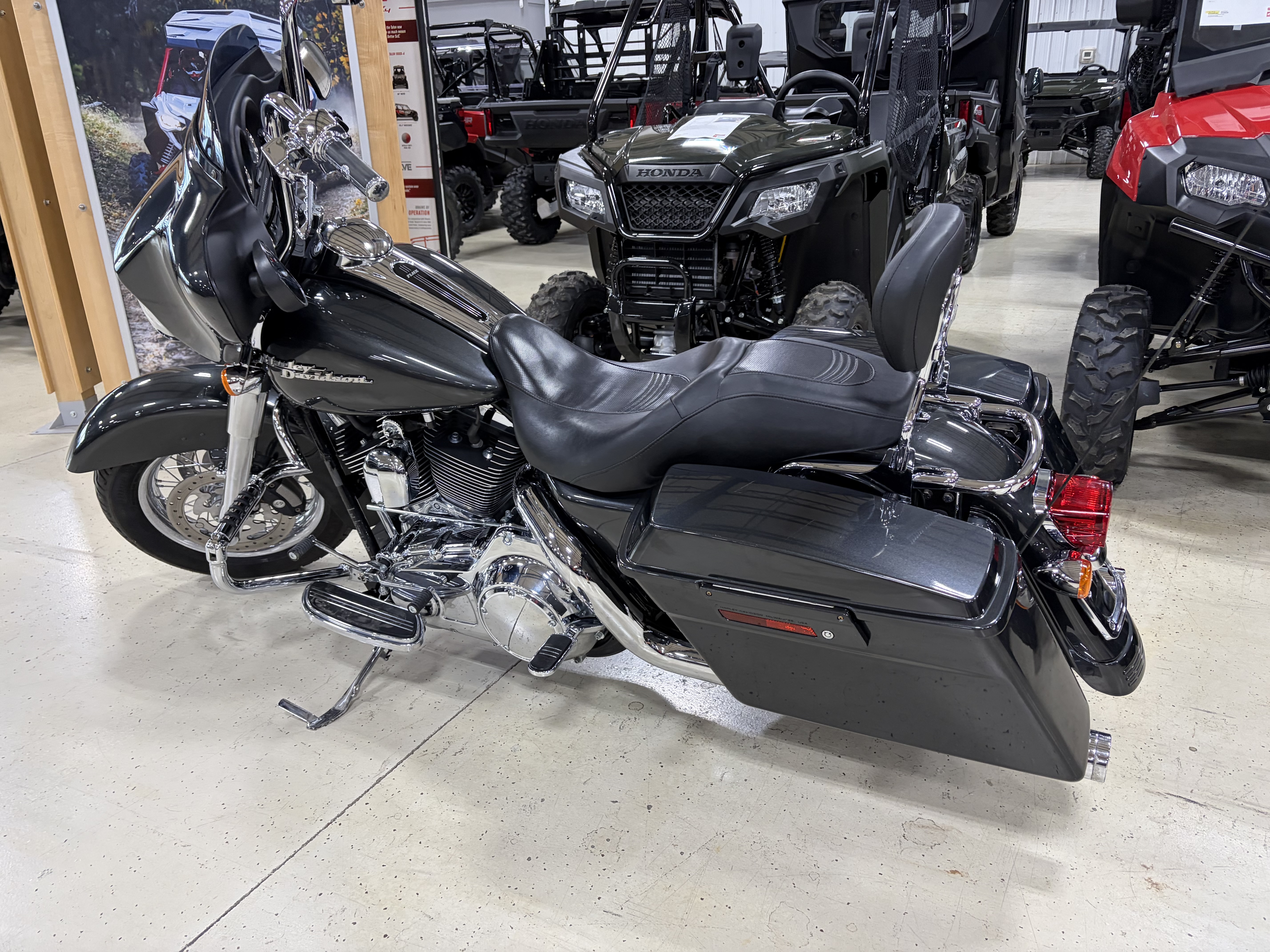 2008 Harley-Davidson® Street Glide Motorcycle / Scooter