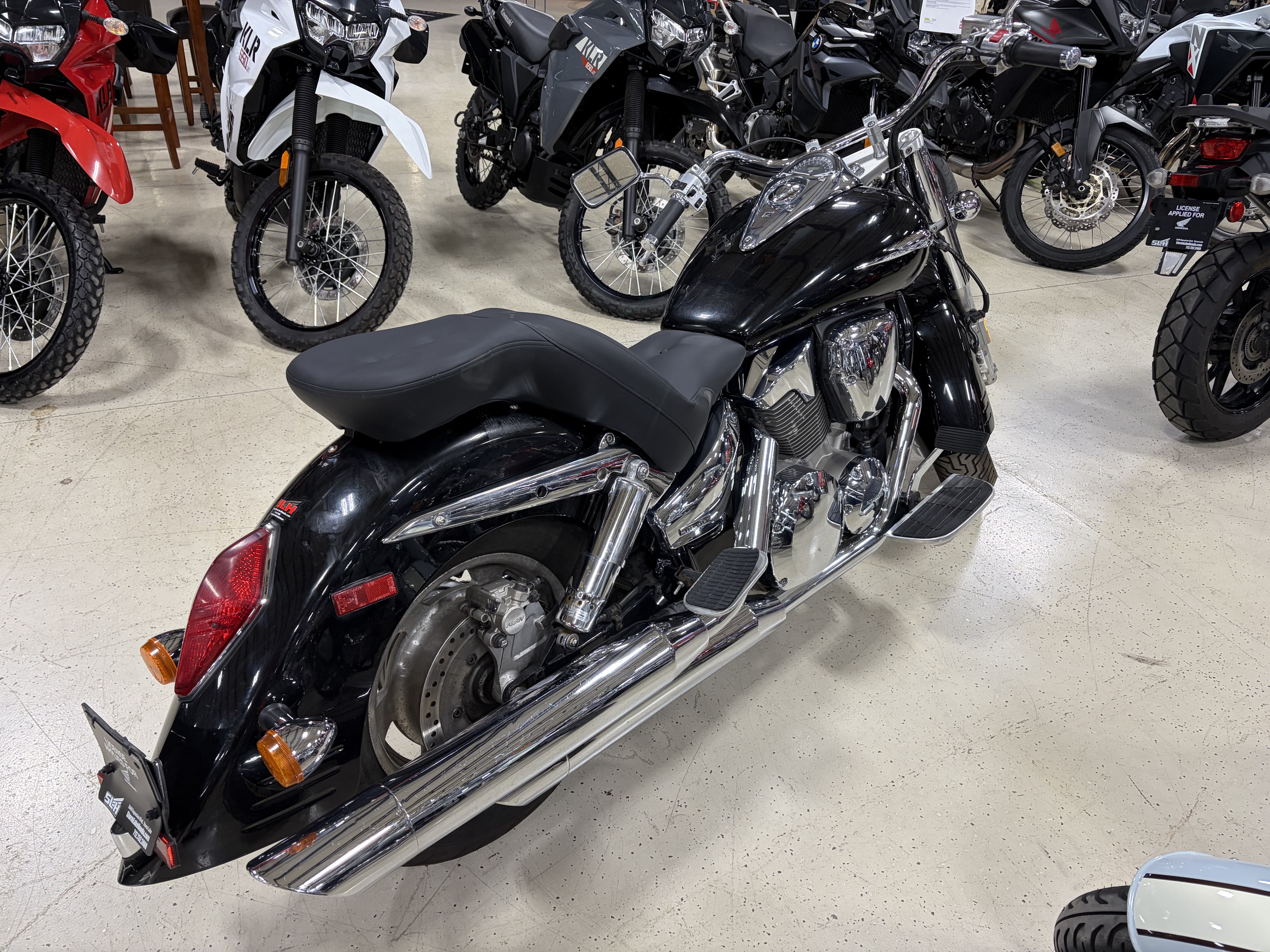 2009 Honda® Vtx1300 R Motorcycle / Scooter