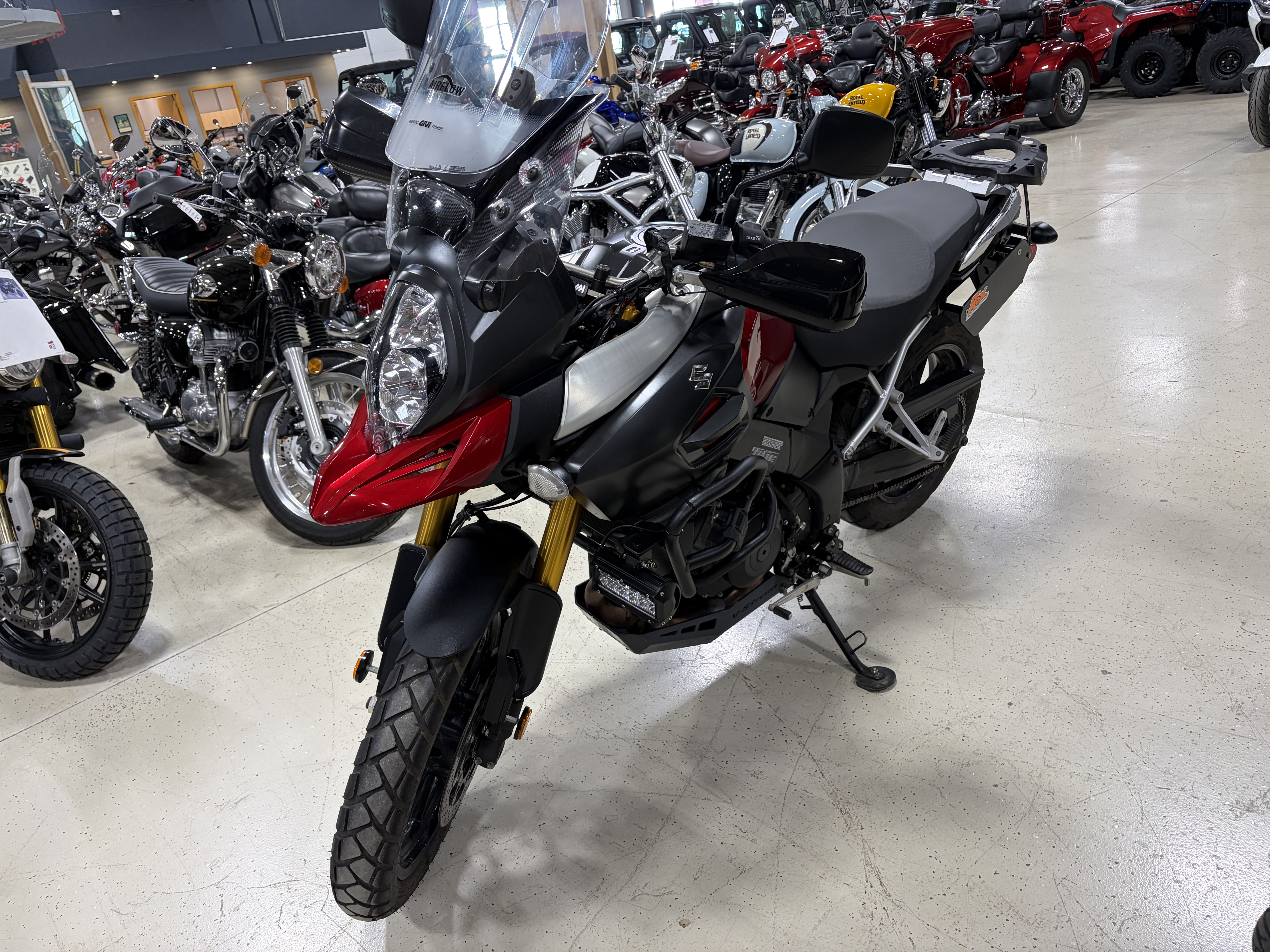 2014 Suzuki V-Strom 1000 Motorcycle / Scooter