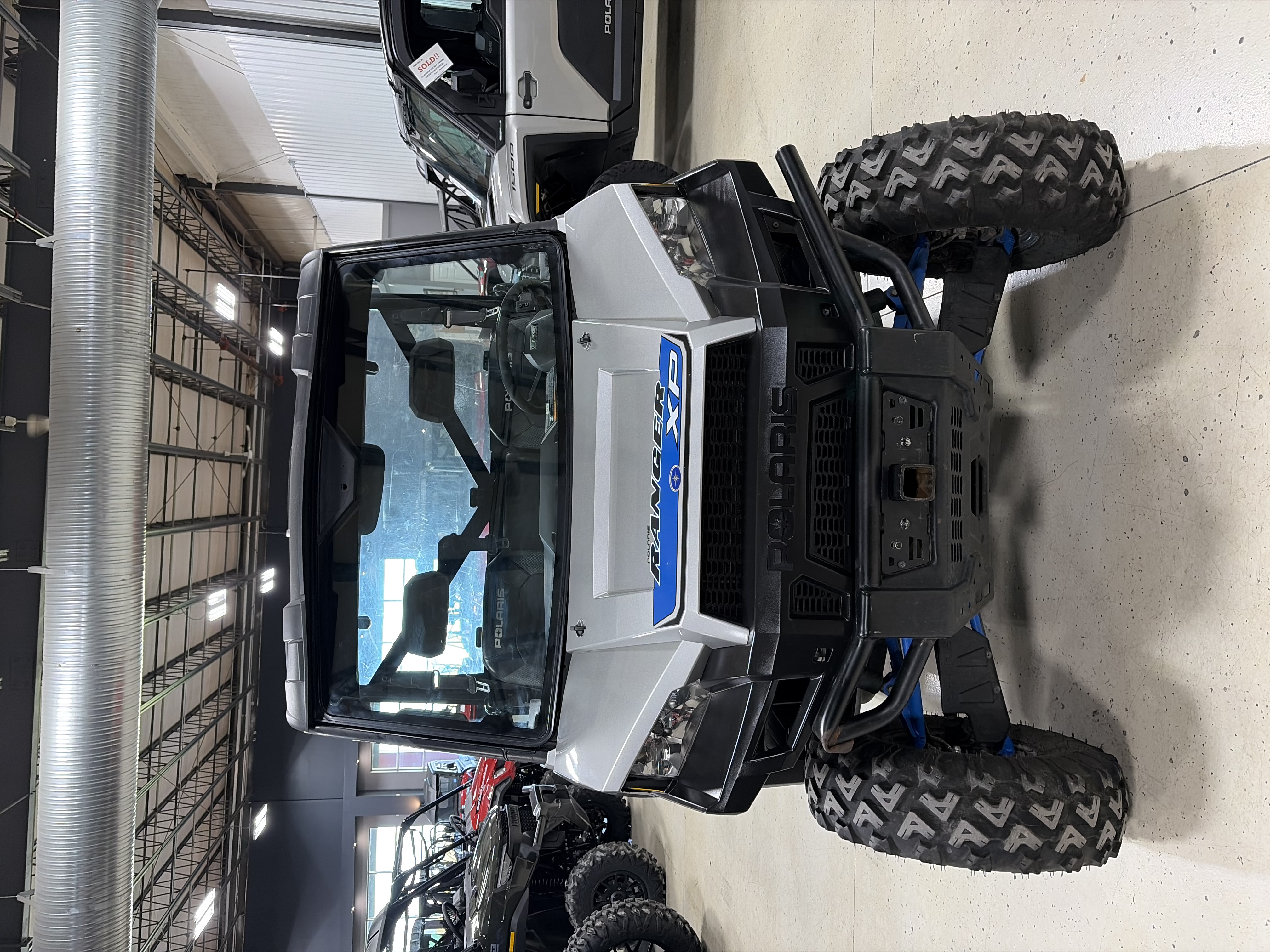 2017 Polaris® Ranger Xp® 900 Eps Silver Pearl Utility Vehicle