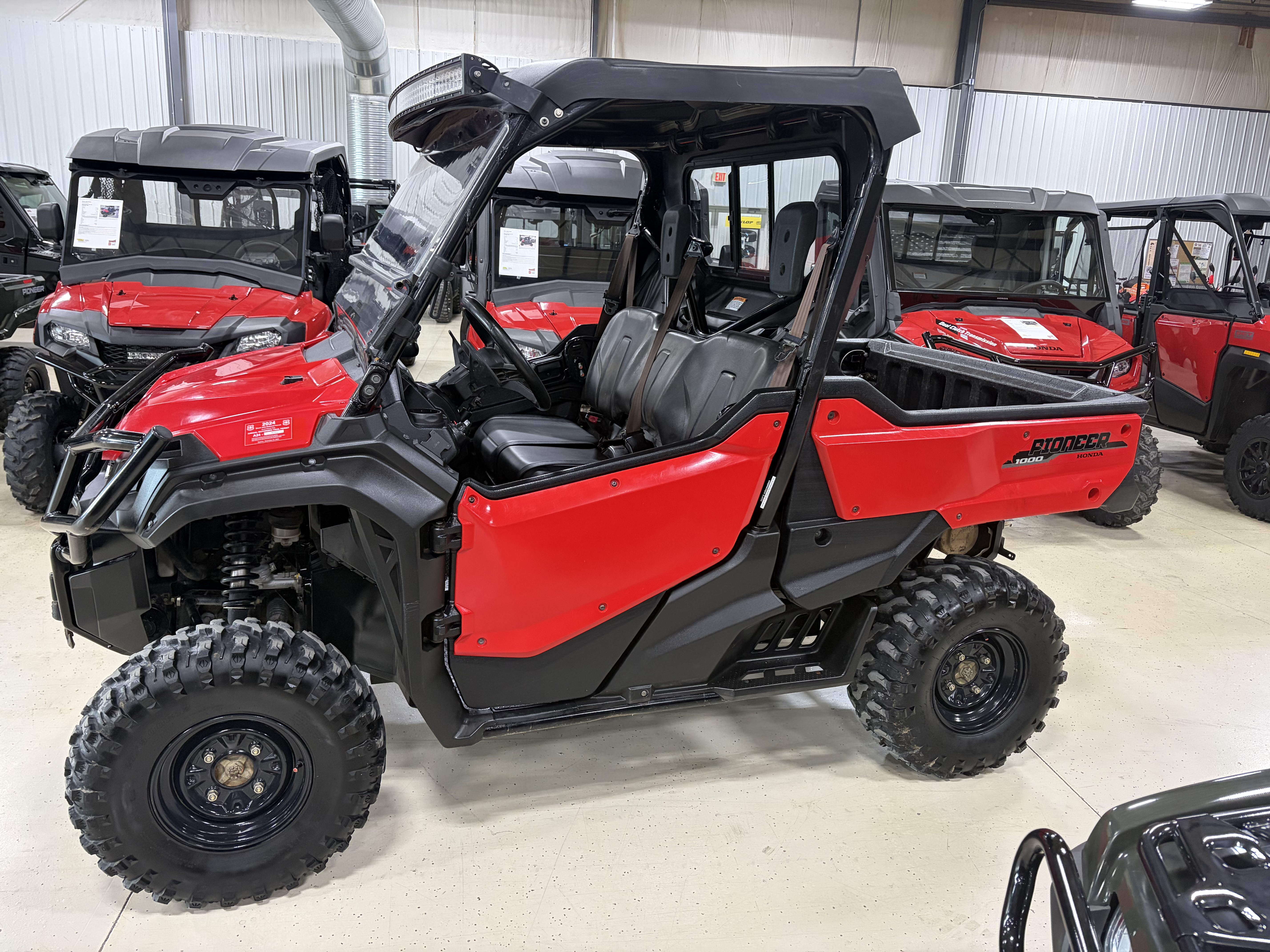 2018 Honda Pioneer 1000 EPS Side x Side