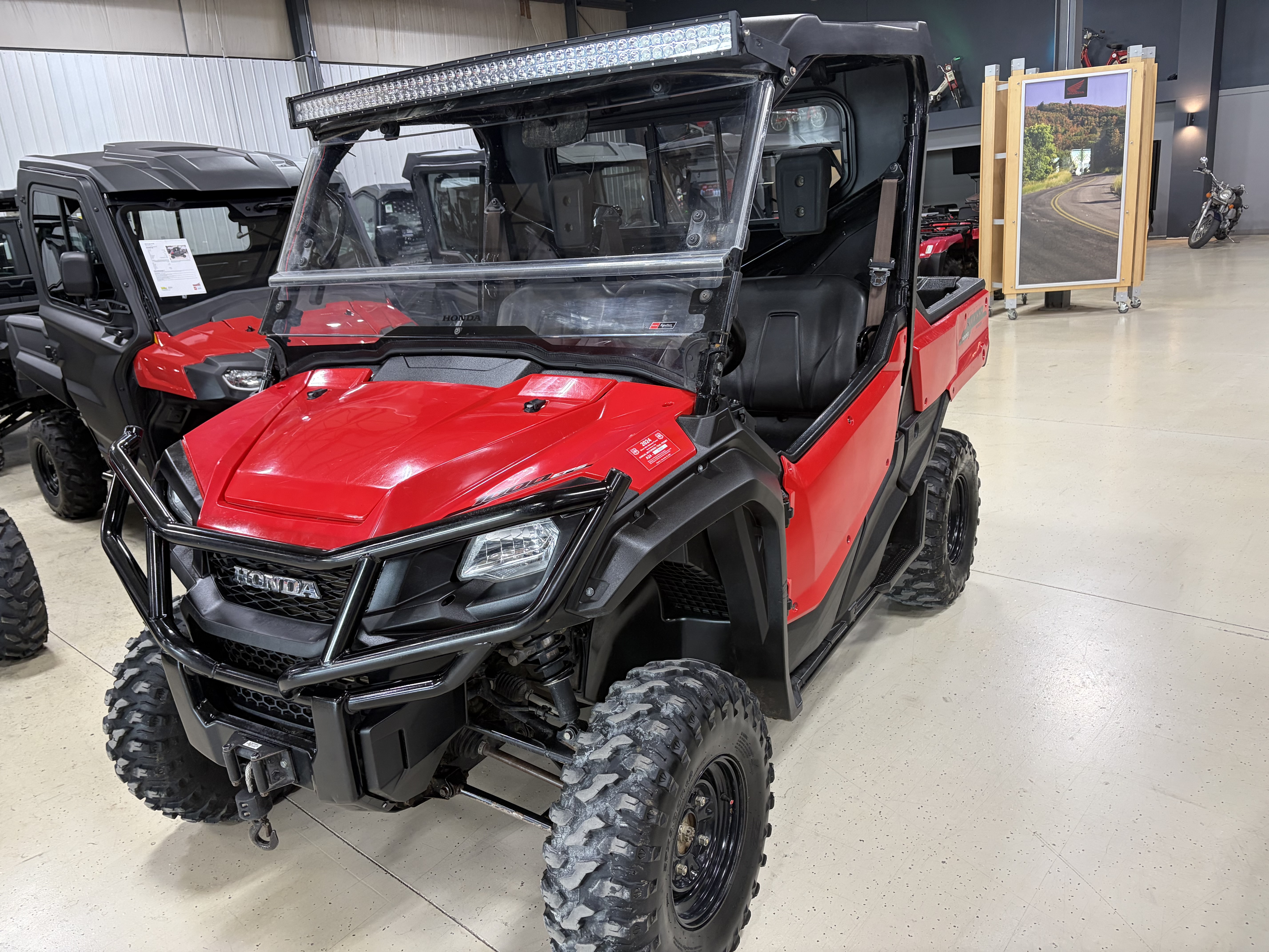 2018 Honda Pioneer 1000 EPS Side x Side