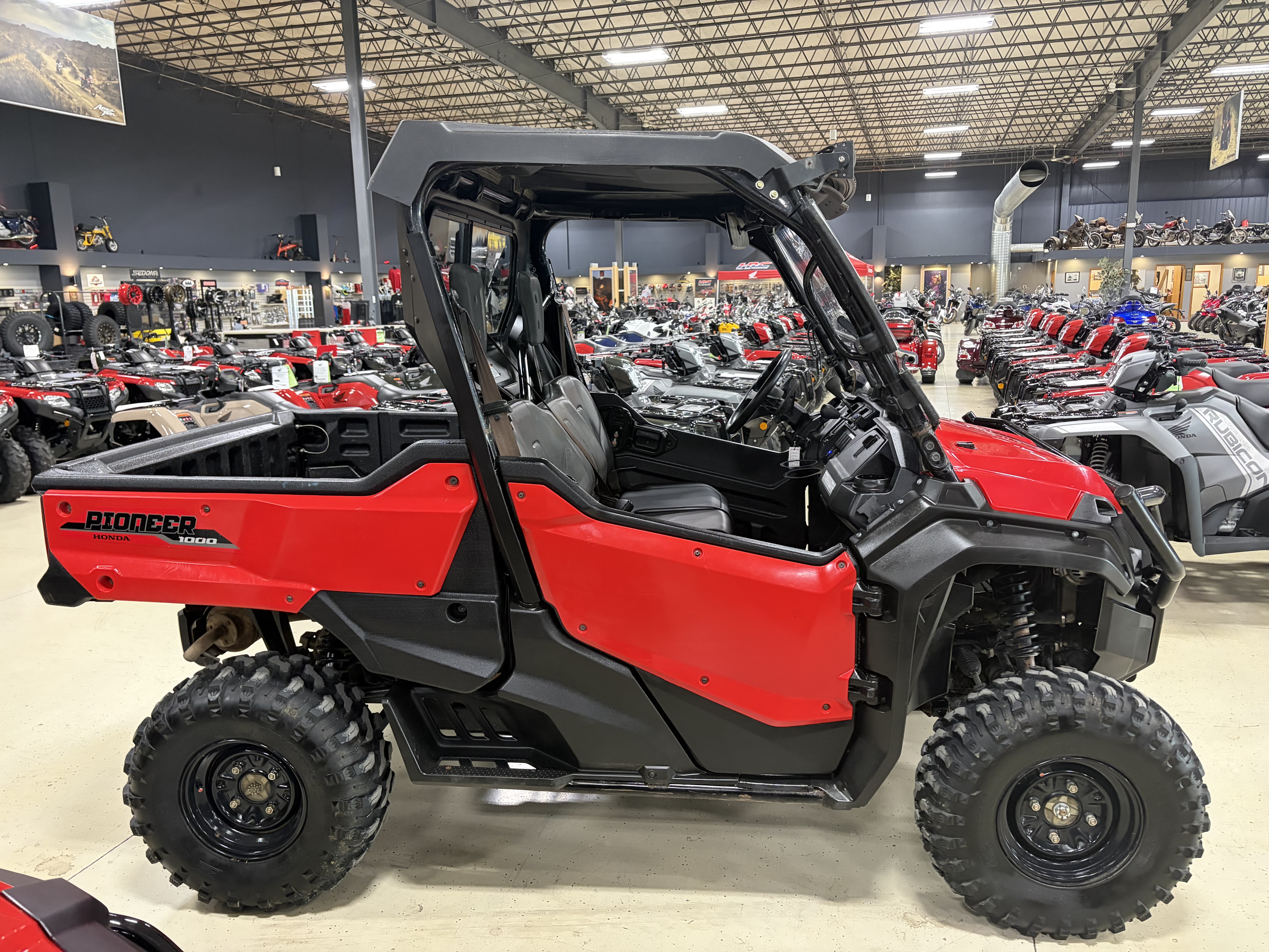 2018 Honda Pioneer 1000 EPS Side x Side