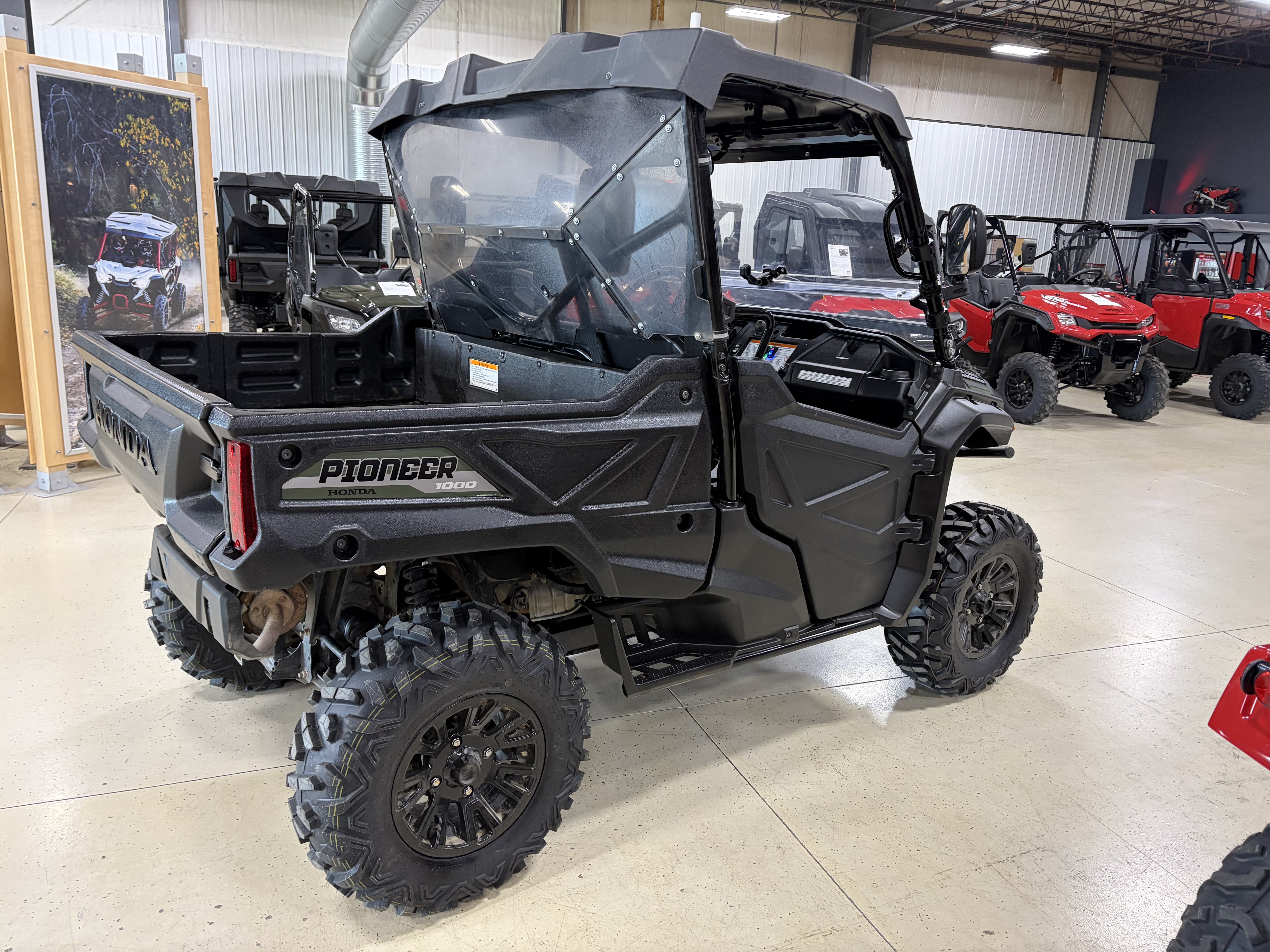 2021 Honda Pioneer 1000 EPS Side x Side