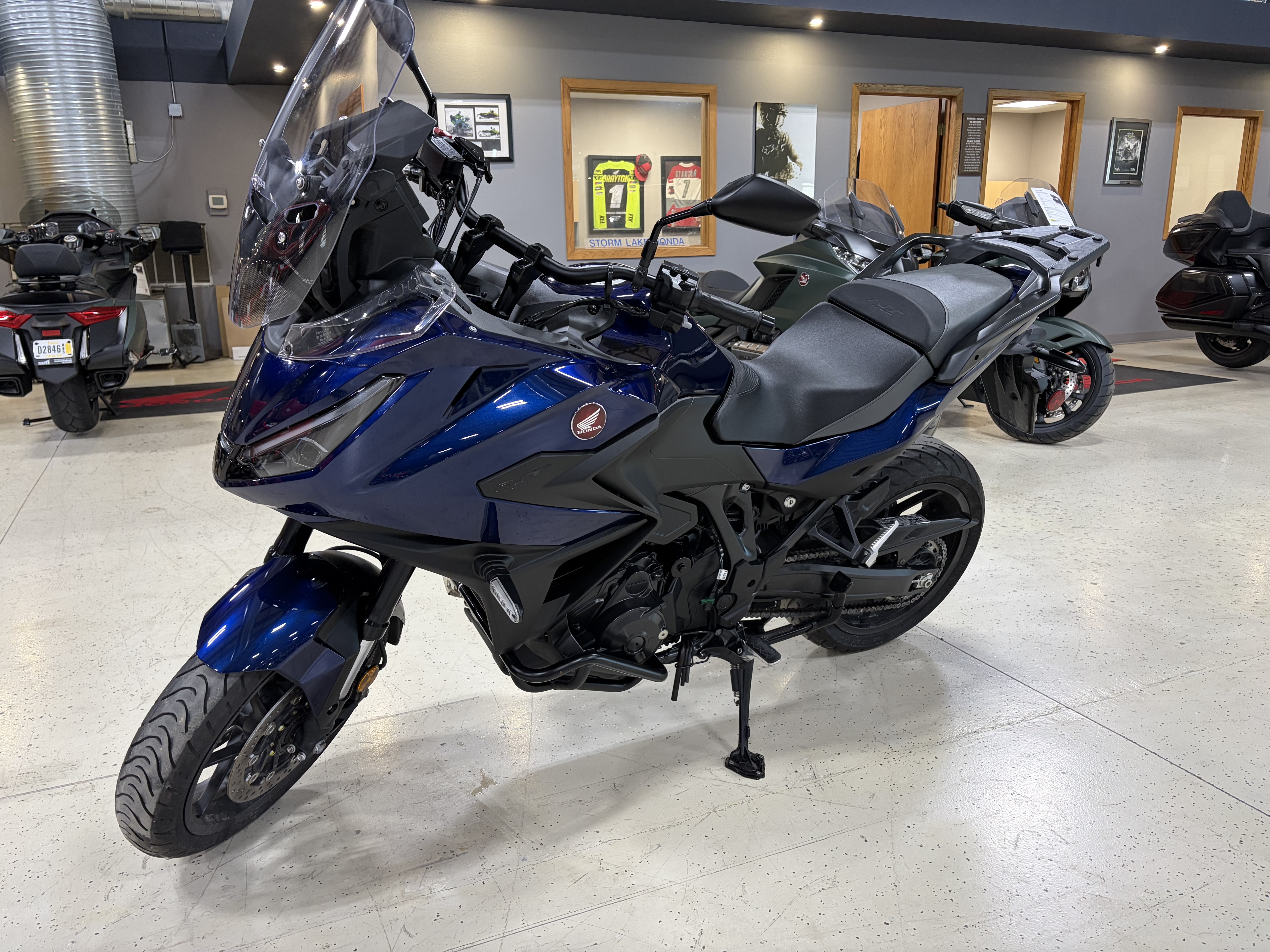 2025 Honda NT1100 DCT Motorcycle / Scooter