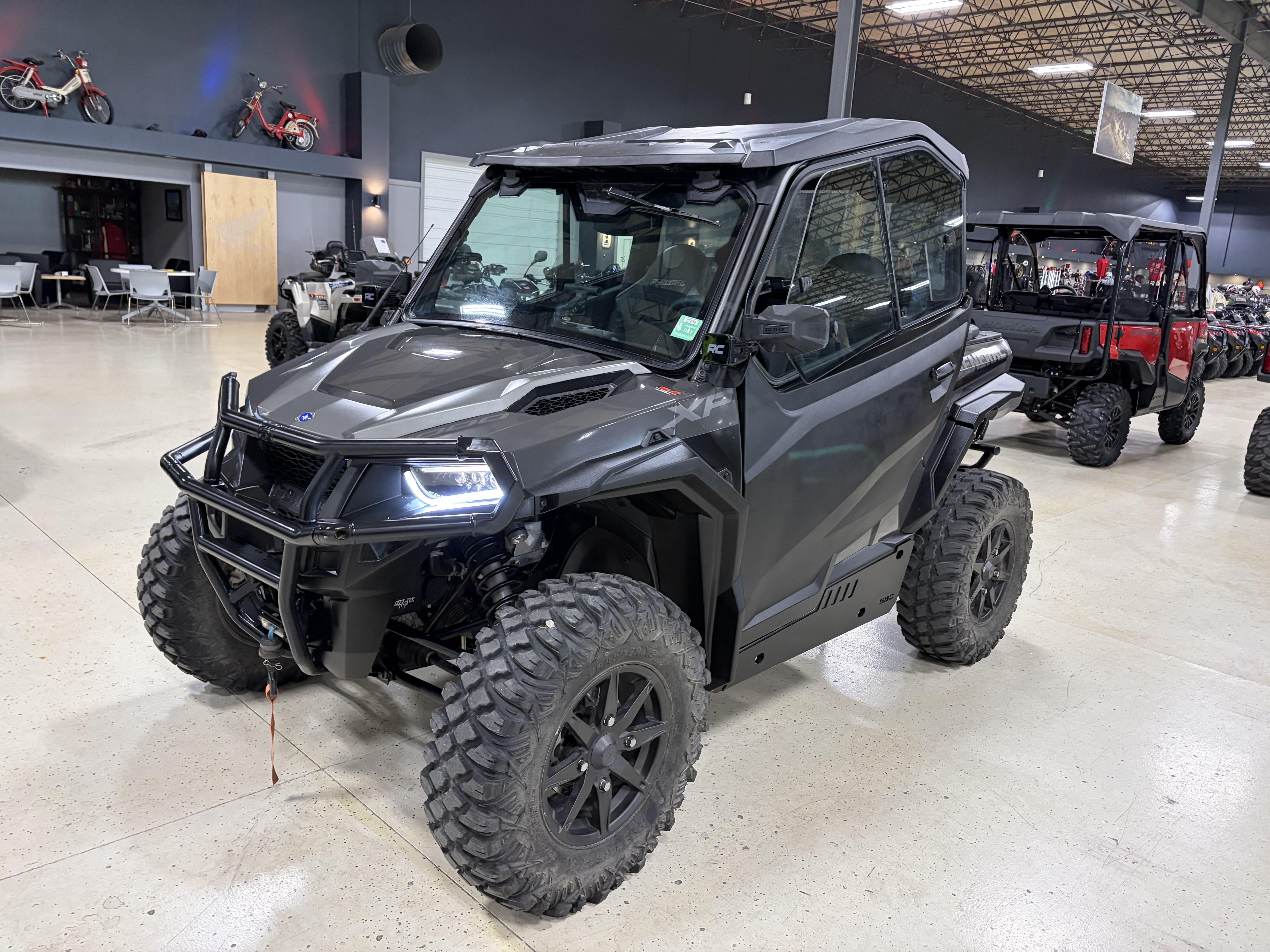 2025 Polaris GENERAL XP 1000 Ultimate Side x Side