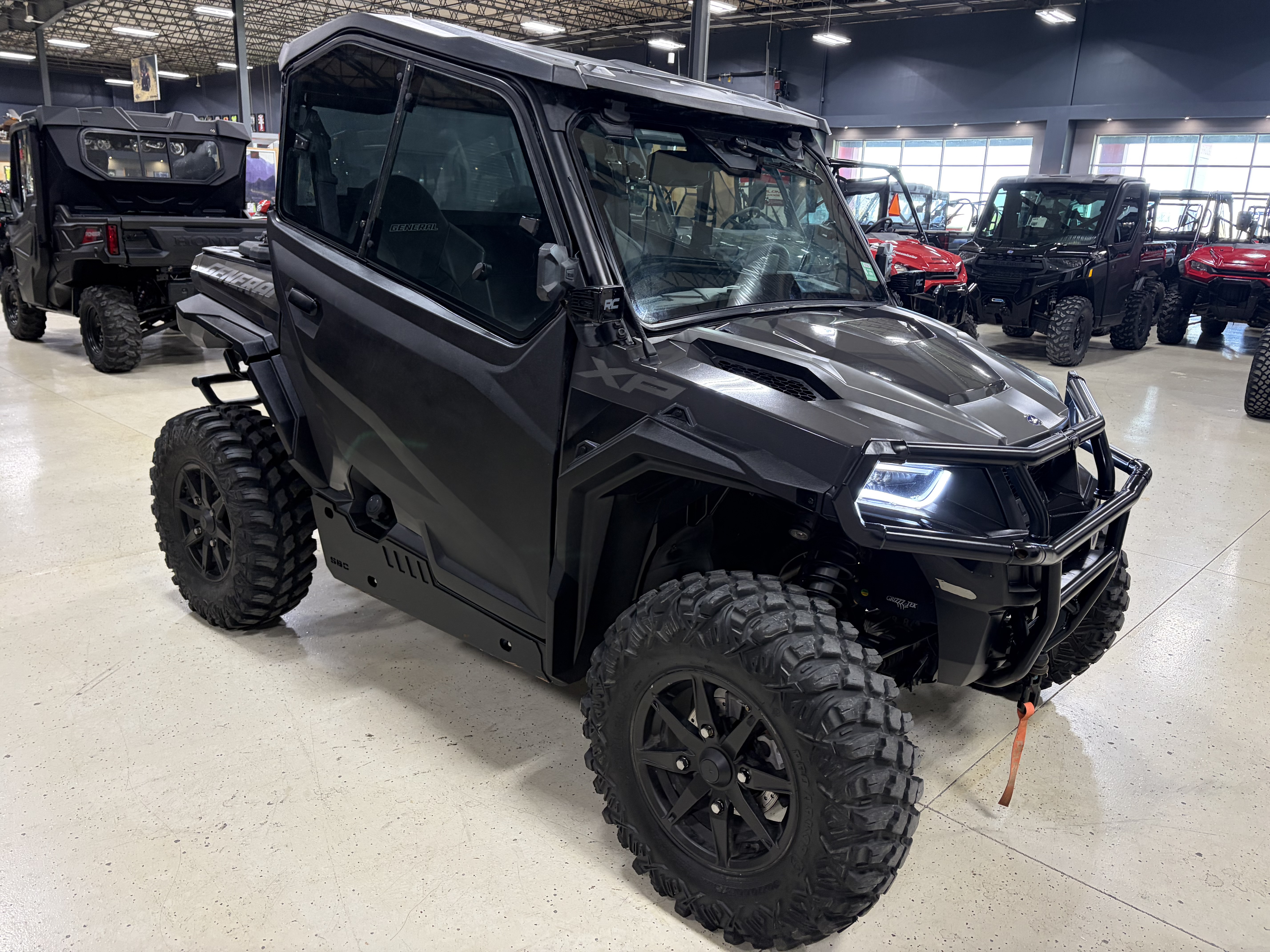 2025 Polaris GENERAL XP 1000 Ultimate Side x Side