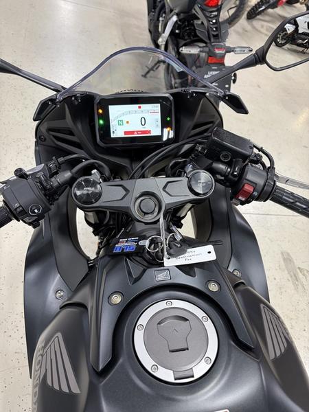 2026 Honda CBR650R E-Clutch Motorcycle