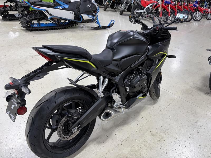 2026 Honda CBR650R E-Clutch Motorcycle