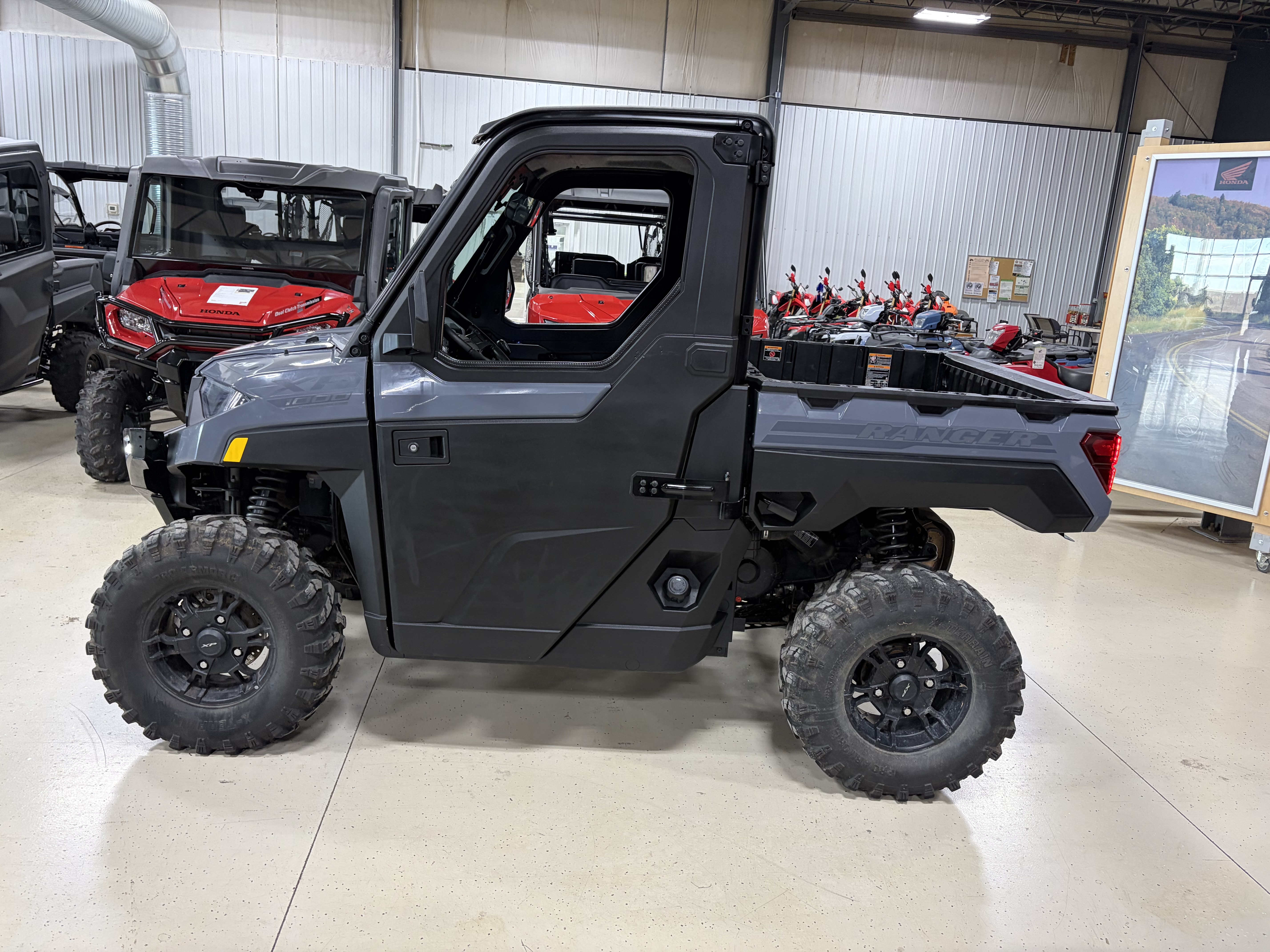 2025 Polaris RANGER XP 1000 NorthStar Ultimate Side x Side